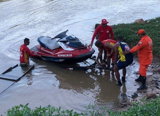 Itacaré Encontrado corpo de uma das crianças desaparecidas após canoa